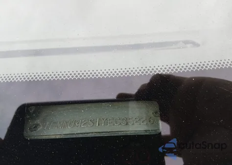 2000 Ford Excursion Limited z USA, uszkodzony, nr VIN 1FMNU42S1YEC35226